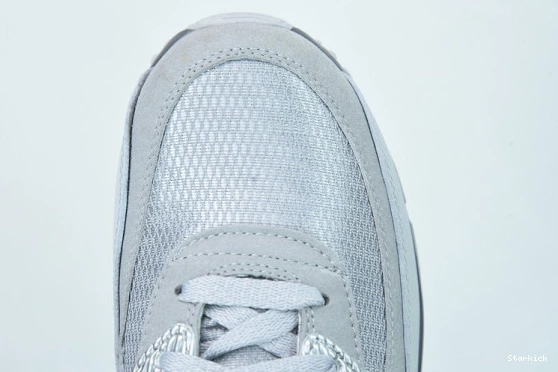 O-W  Nike Max 90 Air Moscow DC4466-001 1012